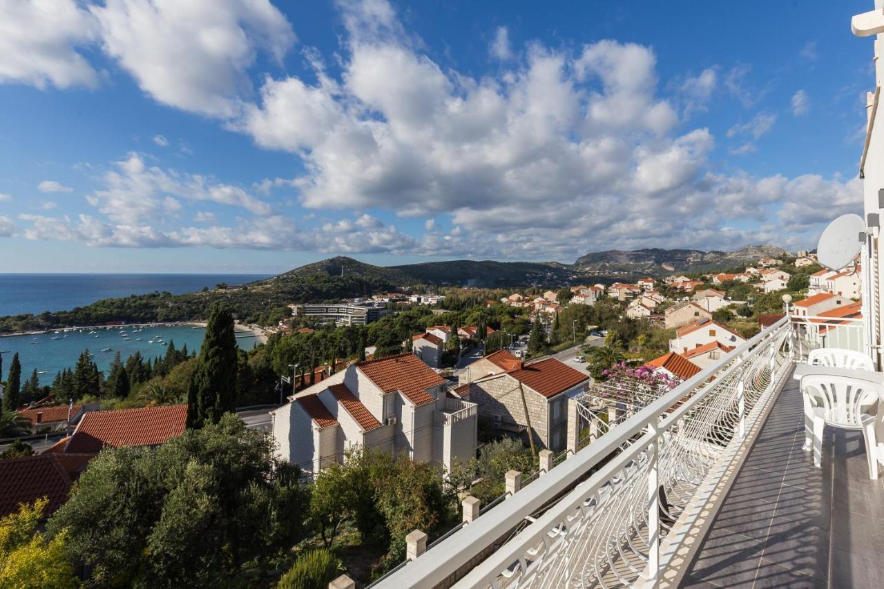 Apartments Villa Enzian Млини Стая снимка